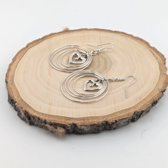 Handmade Navajo Heart Dangle Earrings Sterling Silver Native American Jewelry ** - Picture 7 of 11